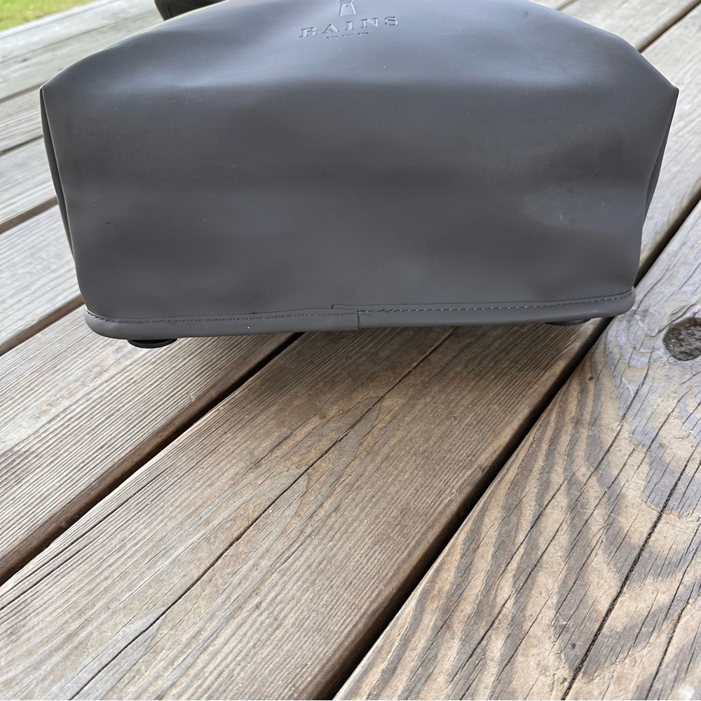 RAINS Rucksack Waterproof Backpack Grey Black - Picture 5 of 16